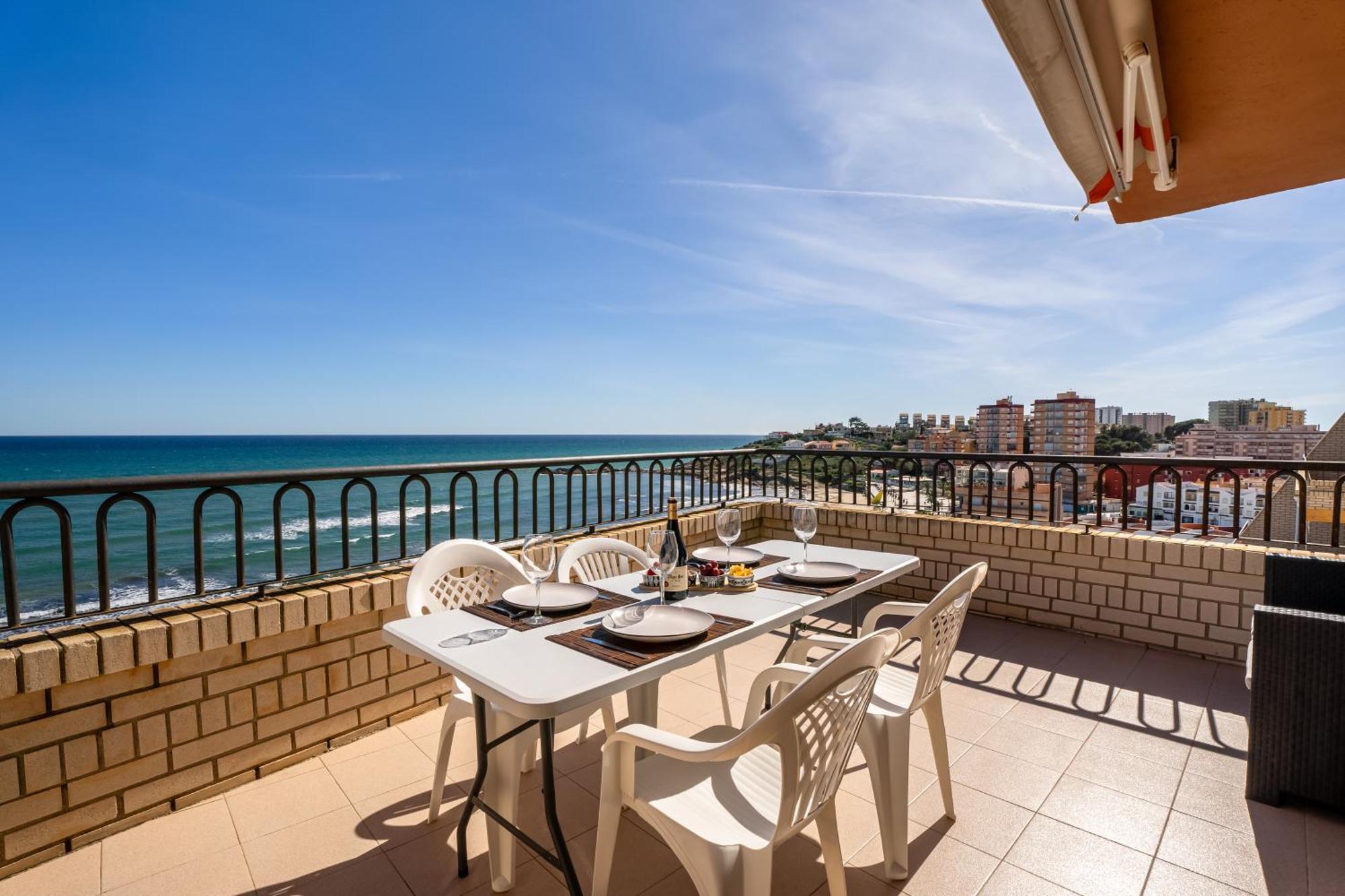 Bernat Vidaber Primera Linea Oropesa del Mar Exterior photo